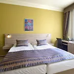 Meda Of Museum Kampa Hotel 3*