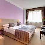 Meda Of Museum Kampa Hotel 3*