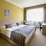 Meda Of Museum Kampa Hotel 3*