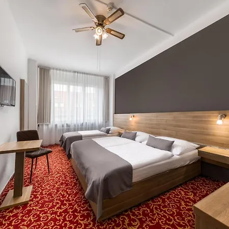 坎帕梅达博物馆酒店 3*