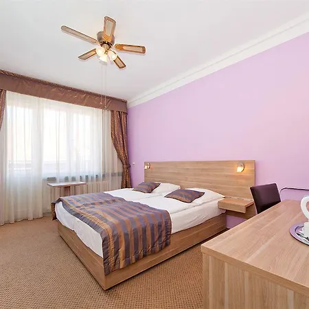 酒店 坎帕梅达博物馆酒店 布拉格