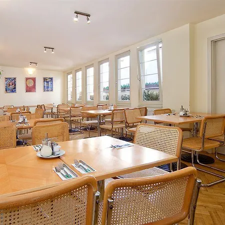 坎帕梅达博物馆酒店 3*