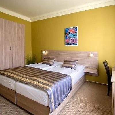 坎帕梅达博物馆酒店 酒店