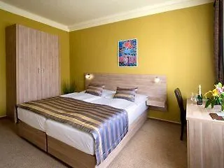 坎帕梅达博物馆酒店 3*