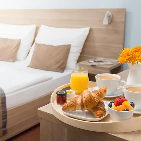 ميدا أوف ميوزيم كامبا 3* براغ