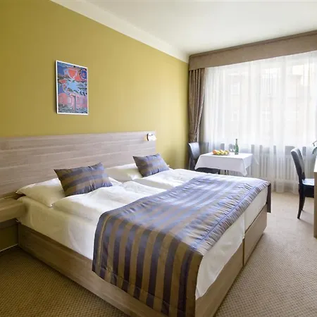 Meda Of Museum Kampa Hotel 3*