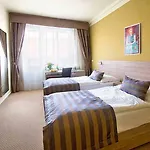 ميدا أوف ميوزيم كامبا 3* براغ