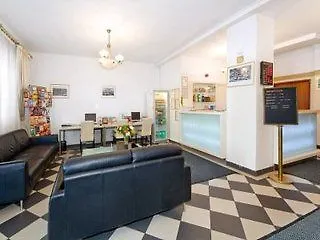 Meda Of Museum Kampa Hotell Prag